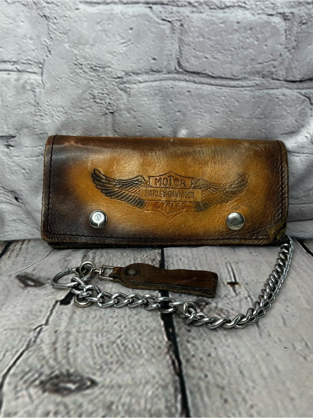 Harley-Davidson Brown Distressed Leather Chain Wallet with Embossed Wings